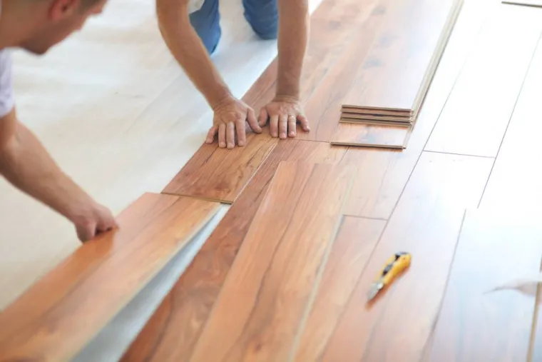 Pose parquet stratifié, Plaisir, C.L.P